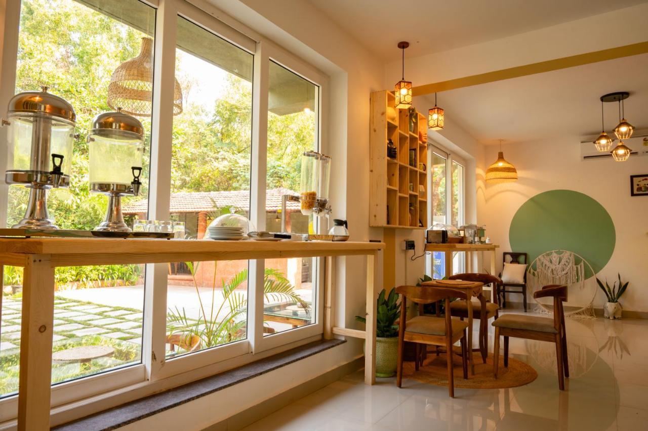 Locomo Boutique, Morjim - Stay Work Eat 외부 사진