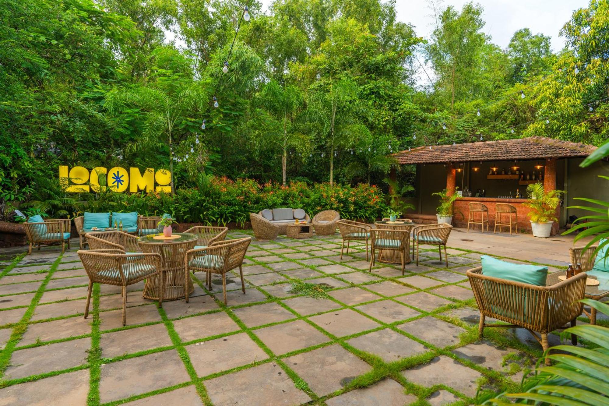 Locomo Boutique, Morjim - Stay Work Eat 외부 사진