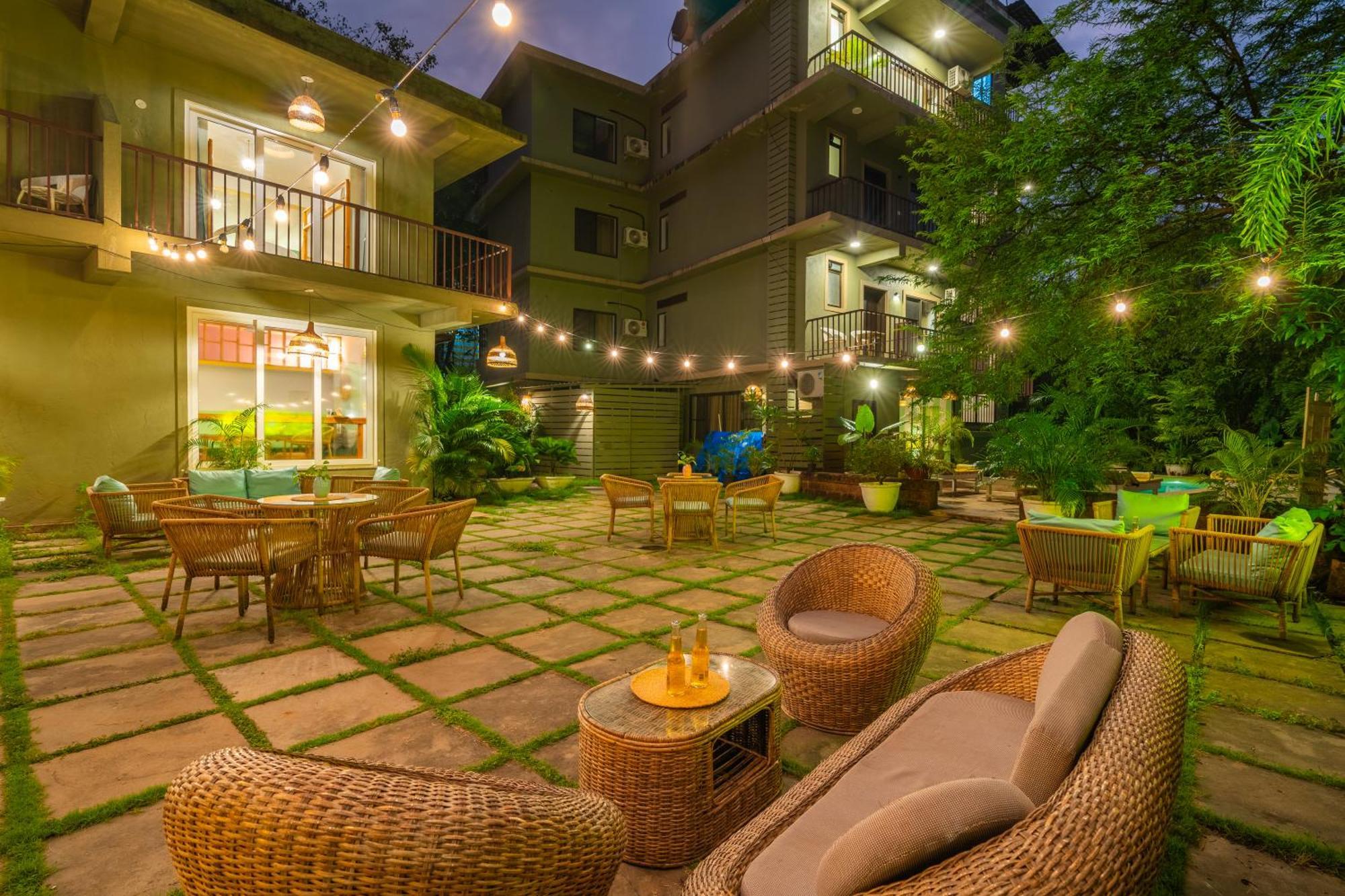 Locomo Boutique, Morjim - Stay Work Eat 외부 사진
