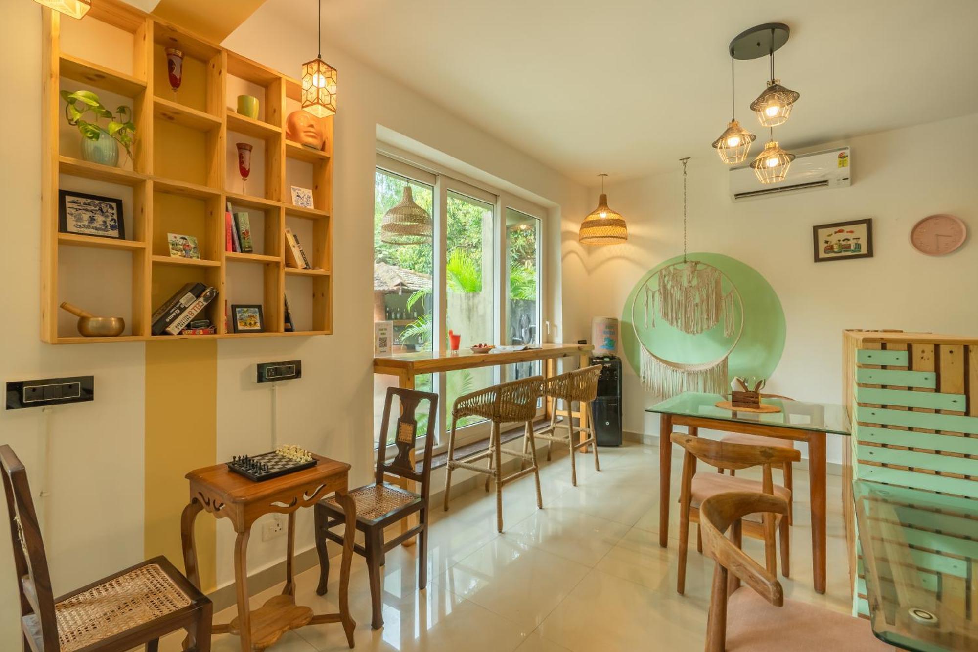 Locomo Boutique, Morjim - Stay Work Eat 외부 사진