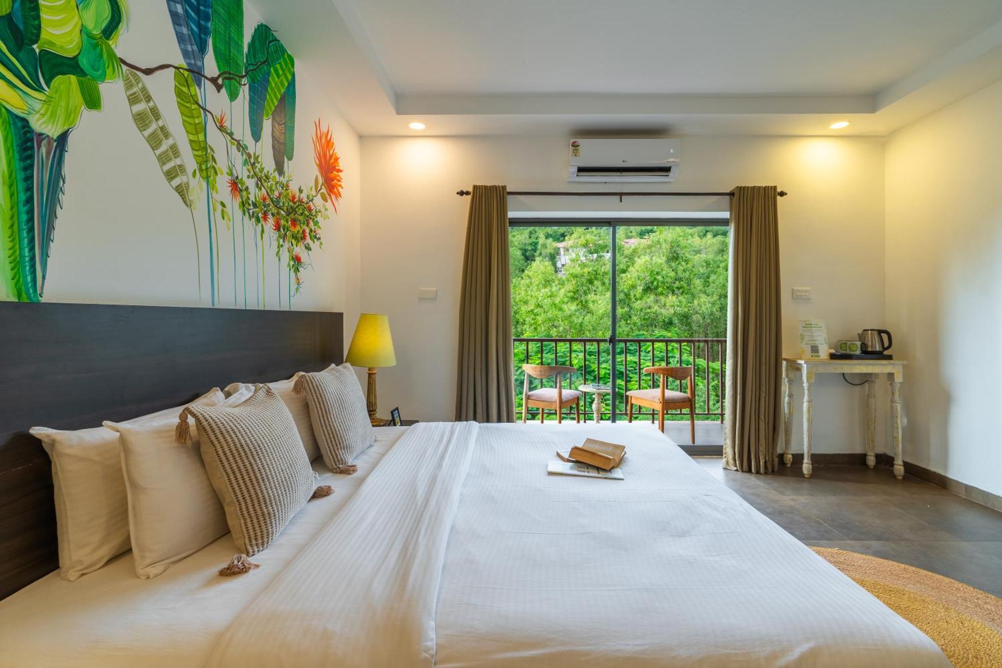 Locomo Boutique, Morjim - Stay Work Eat 외부 사진